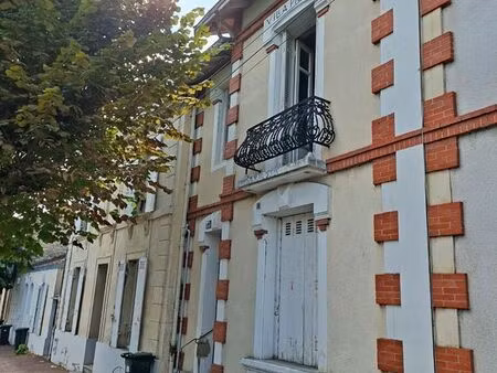 maison saintes rive droite