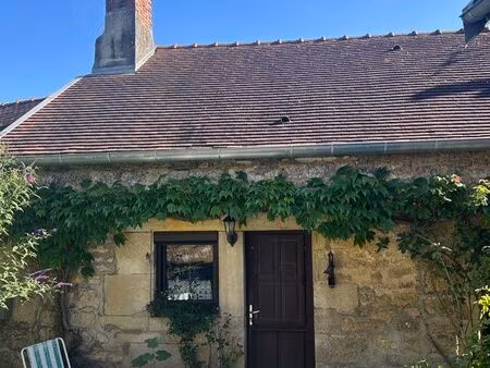 maison dans les hauteurs de brémur et vaurois