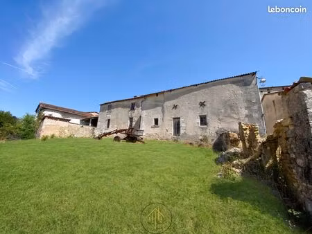 maison 9 pièces 198 m²