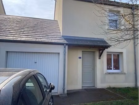 maison à louer orval (18200)