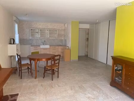 t4 82m2 avec jardin + garage/cave + parking