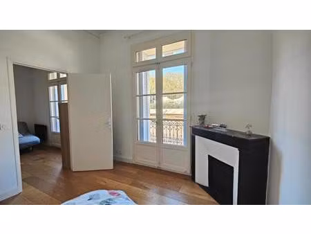montpellier centre appartement t2 de 35m face à la comédie