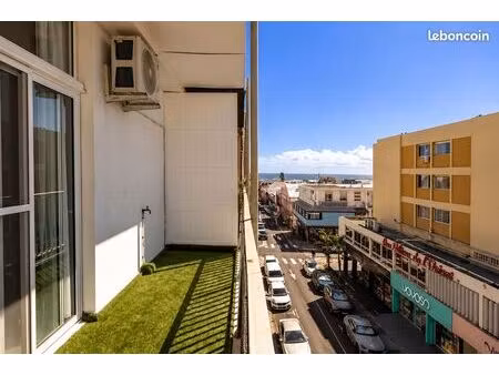 f4 rénové à vendre saint-denis centre-ville