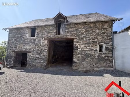 grange 1 pièce 110 m²