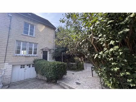 cires-lès-mello maison de 112m2