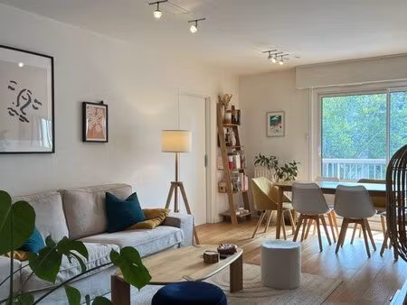 appartement t3 rénové avec balcon - dijon jouvence / montchapet