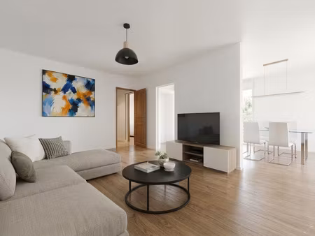 volume rare de 102 m2 utiles  rénové à neuf + garage xxl