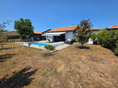 saubrigues  maison récente de plain-pied 4 pièce(s) avec piscine