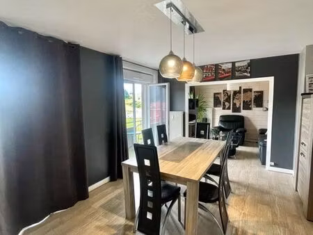 t3 meublé 67 m² – garage  balcon  cave – mouthe (25240)
