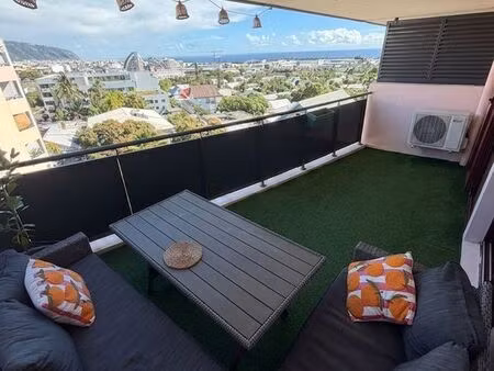 à louer – appartement t2 meublé de 42 m² avec terrasse et magnifique vue mer