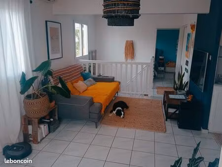 location t2 à boucan canot