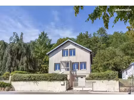 maison 5 pièces 123 m²