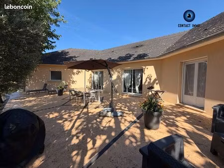 maison 5 pièces 143 m²