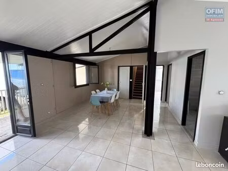 villa 4 pièces 110 m²