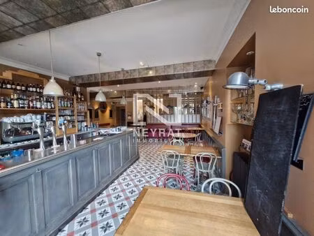 immeuble 12 pièces 269 m²