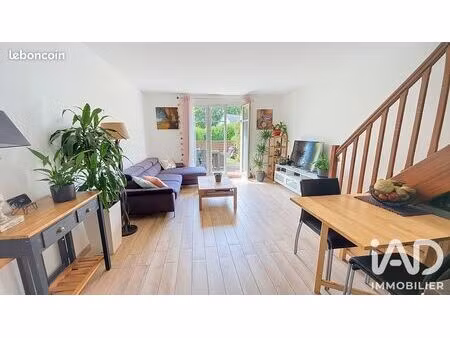maison 5 pièces 77 m²