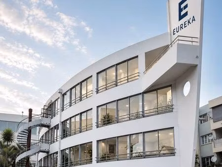 locaux professionnels  bureaux  espace commercial saint-denis erp & pmr