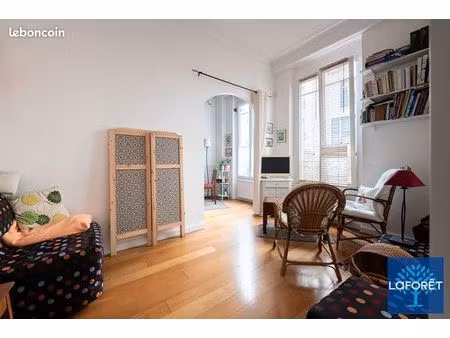 appartement 3 pièces 49 m²