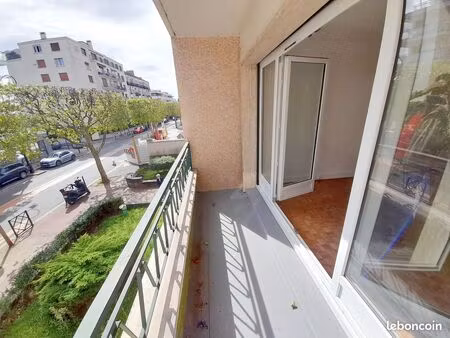 appartement 3 pièces balcon