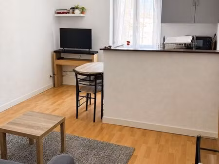 t2 meublé - 24 m² - faibles charges - dpe d