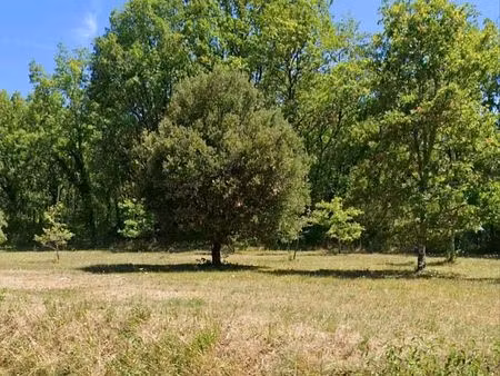terrain 3 300 m² grolejac