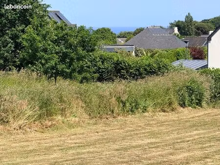 terrain constructible  petite vue mer