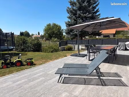 appartement 3 pièces 117 m²