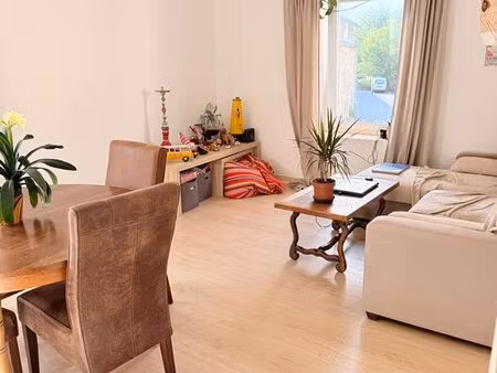 lannion centre – t3 67 m² lumineux – dpe d – sans agence