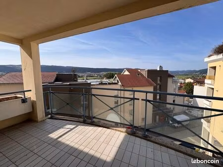 appartement 3 pièces avec garage double
