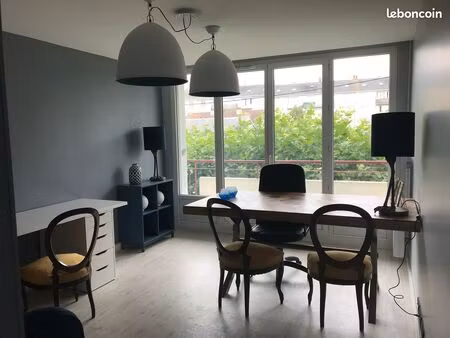 grand bureau privatif meublé de 22 75 m² avec balcon – lucé centre – 470 cc/mois