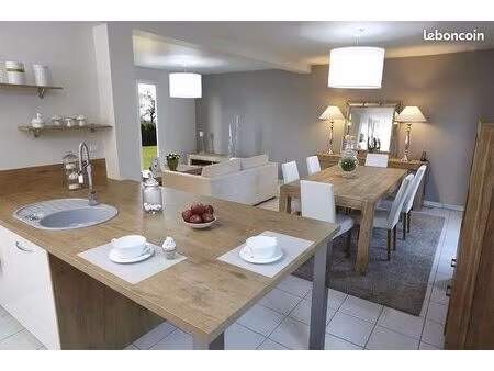 maison 6 pièces 105 m²