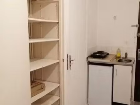 studio 15 m2 non meublé