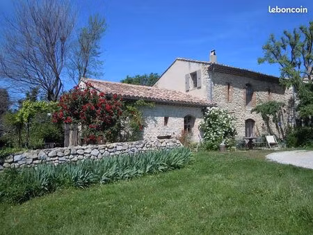 maison en pierre mirmande 140m2