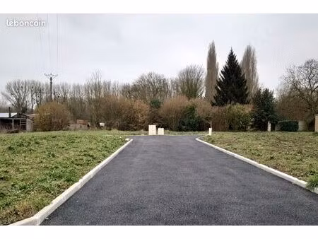 terrain 358 m² gallardon