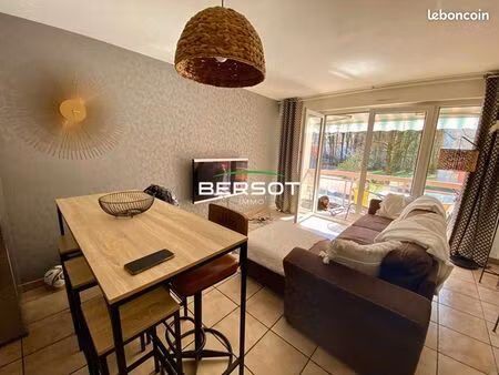 appartement 3 pièces 65 m²