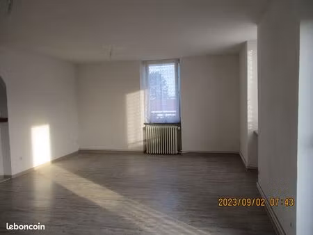 f4 appartement de 100 m2