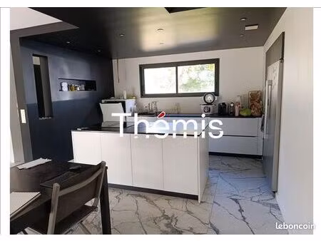 maison 4 pièces 135 m²