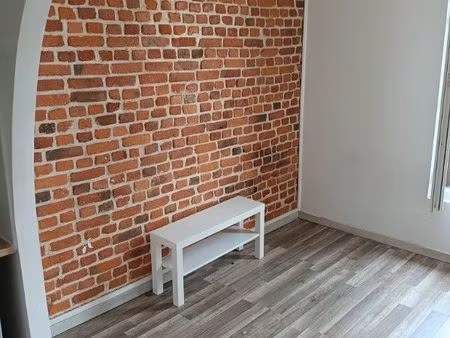 location studio choisy le roi 18m2