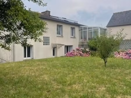 maison 8 pièces 194 m²