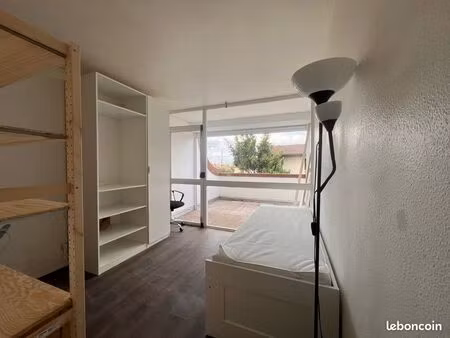 studio meublé avec grand balcon – rangueil