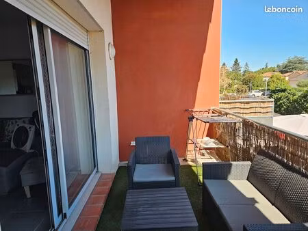 seysses appartement t2 avec balcon au centre ville