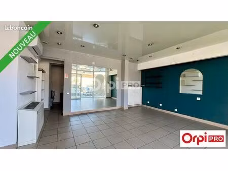 local commercial 30 m²