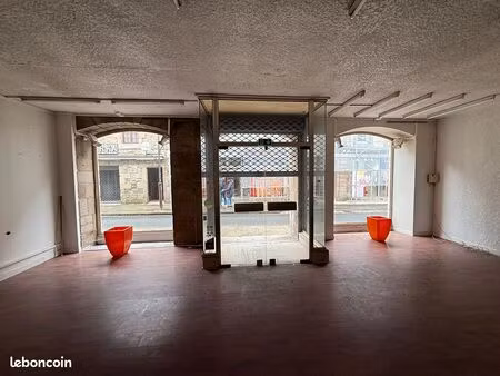 local commercial 160 m² lannion