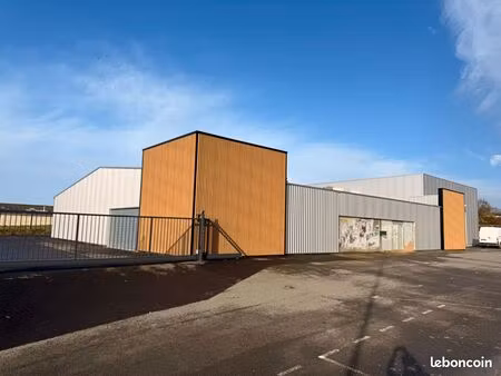 local 750 m² lezardrieux