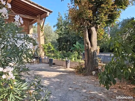 charmante maison en pierre