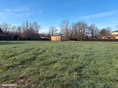 terrain 610 m² paulhac