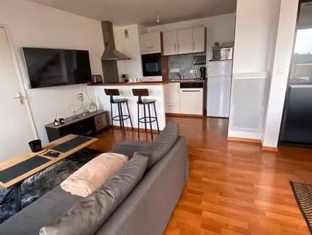 duplex lumineux de 73 m² loi carrez - 2 chambres – garage – centre de plérin