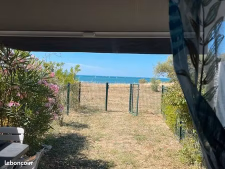 location etudiante t1 bis vue mer