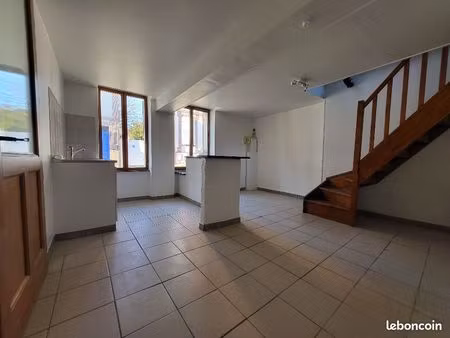 appartement 3 pièces 56 m²