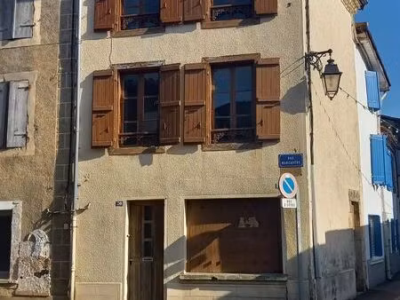 petite maison à vic-fezensac
